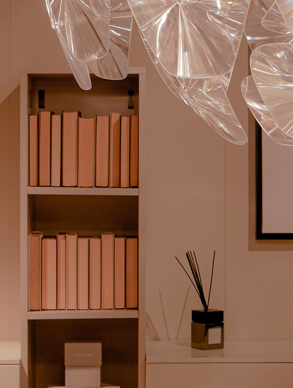 Glass Chandelier - imagine 4